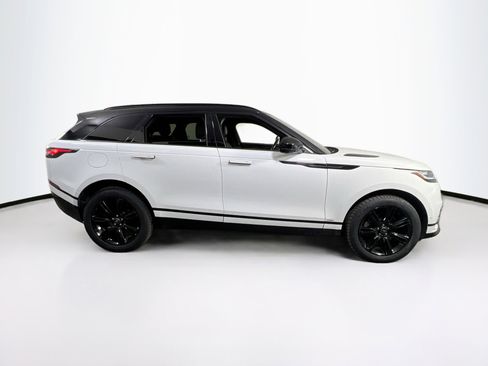 Used 2021 Land Rover Range Rover Velar R-Dynamic S image 4