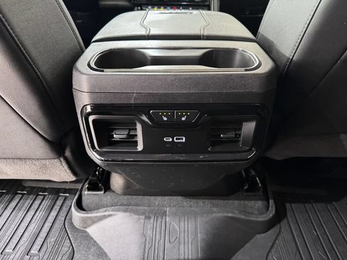 Used 2025 GMC Sierra 2500 AT4 w/ AT4 Premium Plus Package AWD/4WD image 29