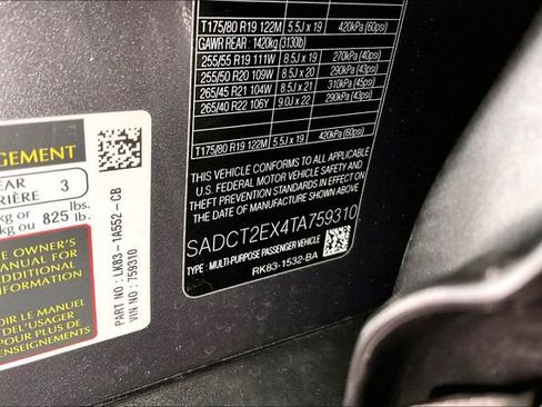 New 2026 Jaguar F-PACE R-Dynamic S image 11