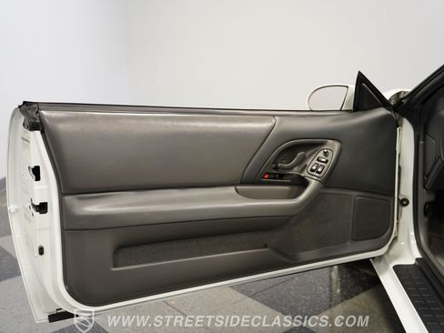 Used 1997 Chevrolet Camaro SS w/ SS Alteration Pkg RWD image 38