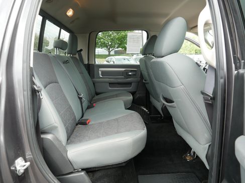 Used 2015 RAM 1500 Lone Star AWD/4WD image 19
