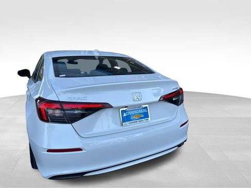 Used 2025 Honda Civic Sport image 33