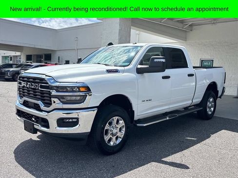 Used 2026 RAM 2500 Big Horn AWD/4WD image 23