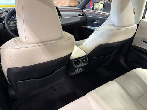 Used 2023 Lexus ES 350 w/ Premium Package image 28