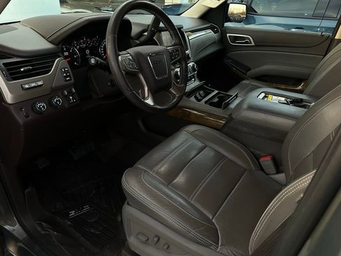 Used 2017 GMC Yukon Denali w/ Open Road Package image 11