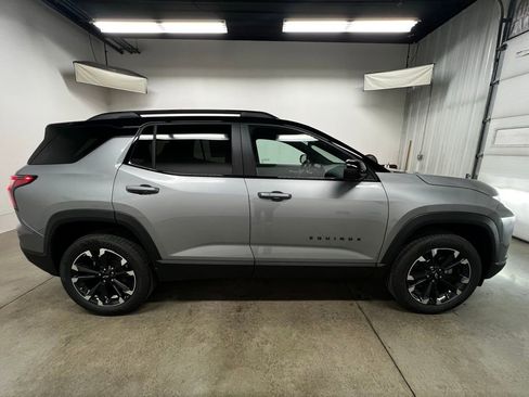 New 2026 Chevrolet Equinox RS image 2