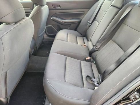 Used 2025 Nissan Altima 2.5 SV FWD image 30
