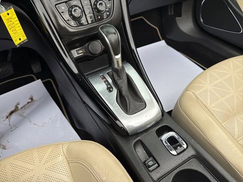 Used 2016 Buick Cascada Premium image 41