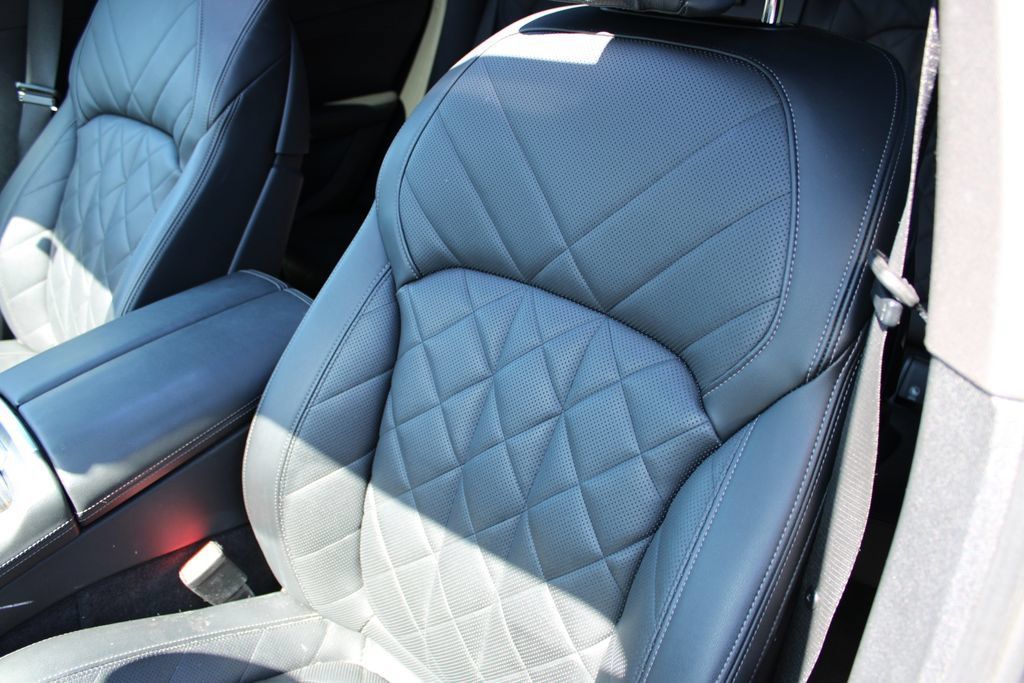 Used 2025 BMW X6 xDrive40i AWD/4WD image 10
