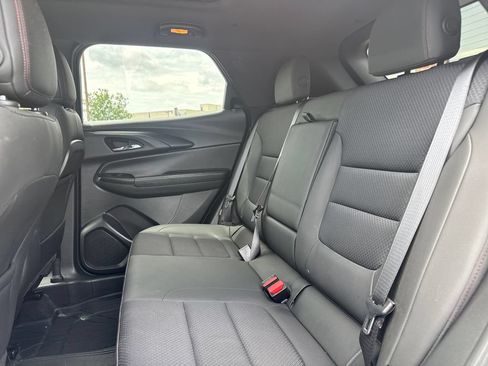 Used 2021 Chevrolet TrailBlazer RS w/ Sun and Liftgate Package AWD/4WD image 15