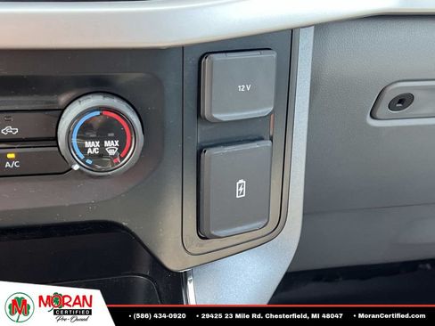 Used 2023 Ford F150 XLT AWD/4WD image 24