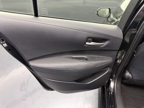 Used 2021 Toyota Corolla SE w/ SE Premium Package FWD image 24