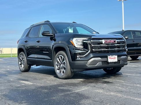 New 2026 GMC Terrain Elevation w/ Elevation Premium Package AWD/4WD image 2
