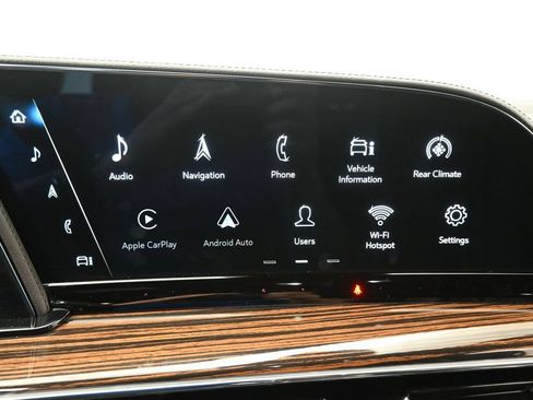 Used 2024 Cadillac Escalade ESV Premium Luxury AWD/4WD image 26