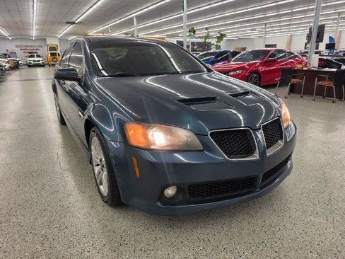Used 2009 Pontiac G8 RWD image 4