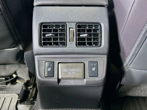 Used 2018 Subaru Outback 2.5i Limited AWD/4WD image 30