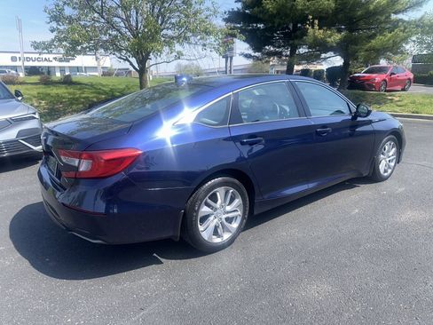 Used 2018 Honda Accord LX image 12