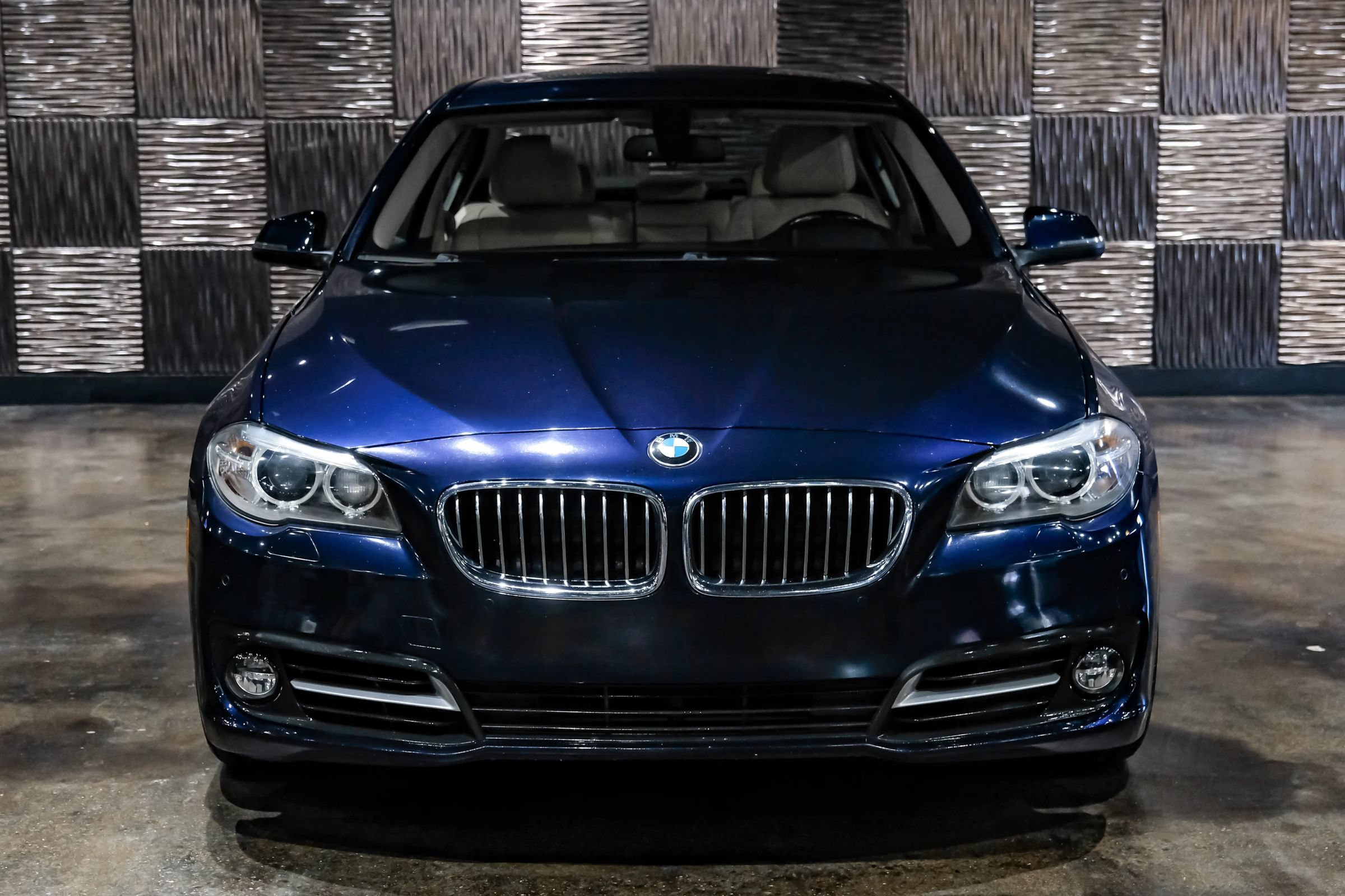 Used 2016 BMW 528i Sedan RWD image 6