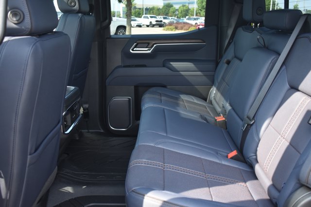 New 2026 Chevrolet Silverado 1500 High Country w/ High Country Premium Package AWD/4WD image 19