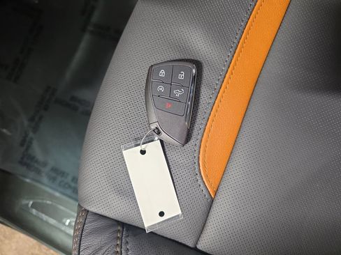 New 2026 GMC Sierra 1500 AT4 w/ AT4 Premium Package image 33