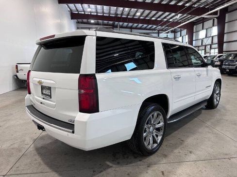 Used 2015 Chevrolet Suburban LTZ AWD/4WD image 7