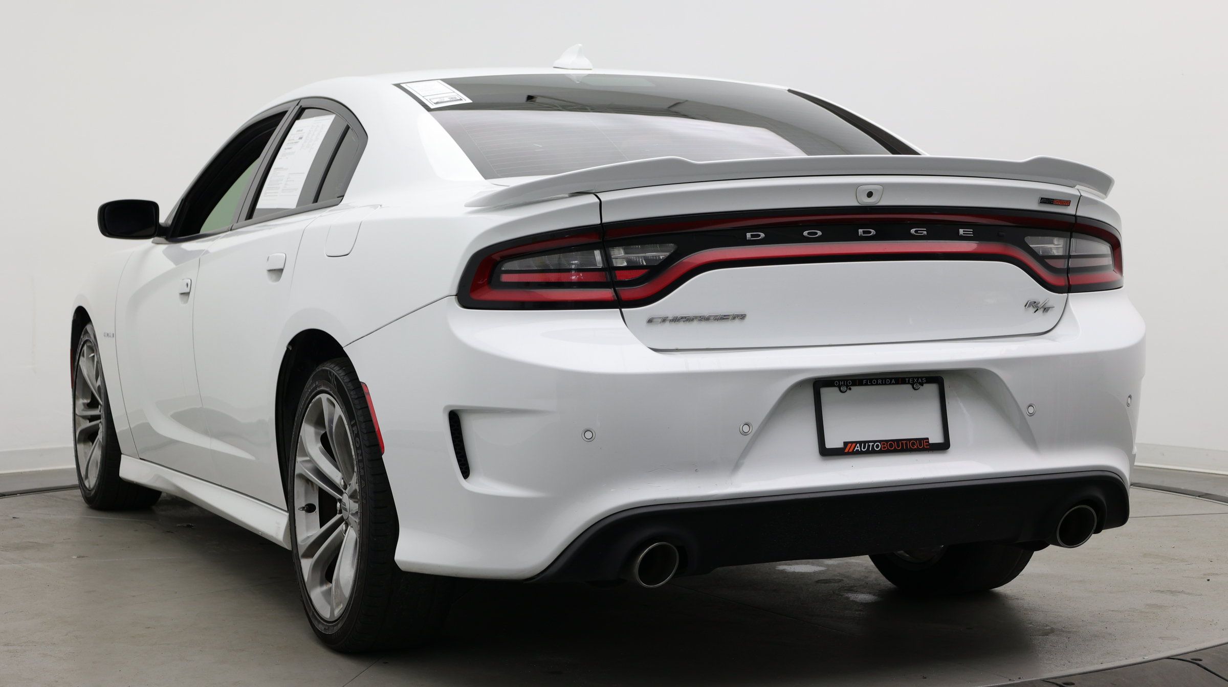 Used 2021 Dodge Charger R/T RWD image 4
