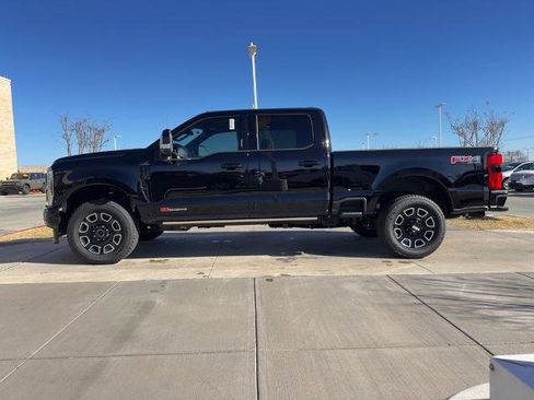 New 2026 Ford F250 Platinum image 28