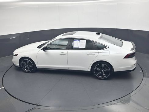 Used 2023 Honda Accord Sport image 36