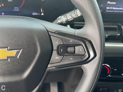 Certified 2026 Chevrolet TrailBlazer LT w/ Driver Confidence Package image 23