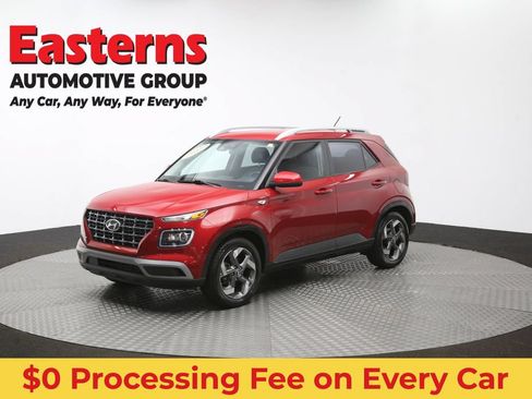Used 2023 Hyundai Venue Limited FWD image 56