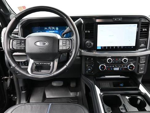 Used 2025 Ford F350 Platinum w/ FX4 Off-Road Package AWD/4WD image 13