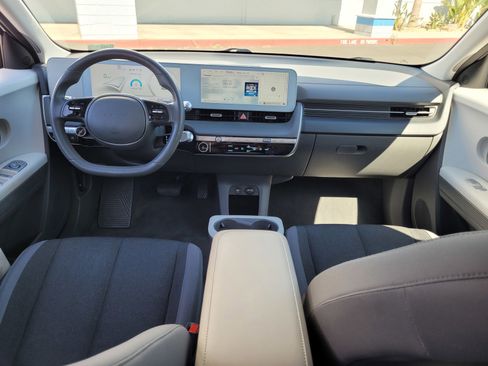 Used 2024 Hyundai Ioniq 5 SEL RWD image 15