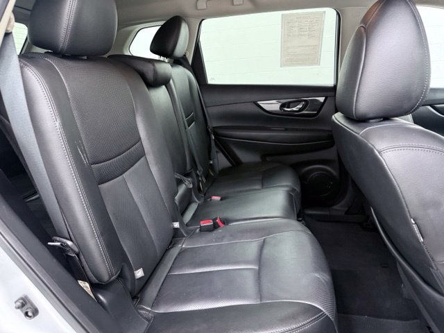 Used 2020 Nissan Rogue SL FWD image 22