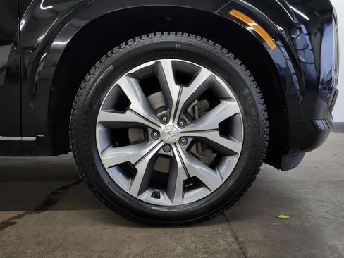 Used 2021 Hyundai Palisade Limited image 32