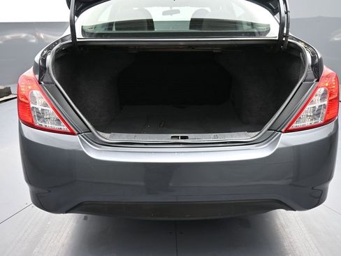 Used 2015 Nissan Versa S Plus image 21