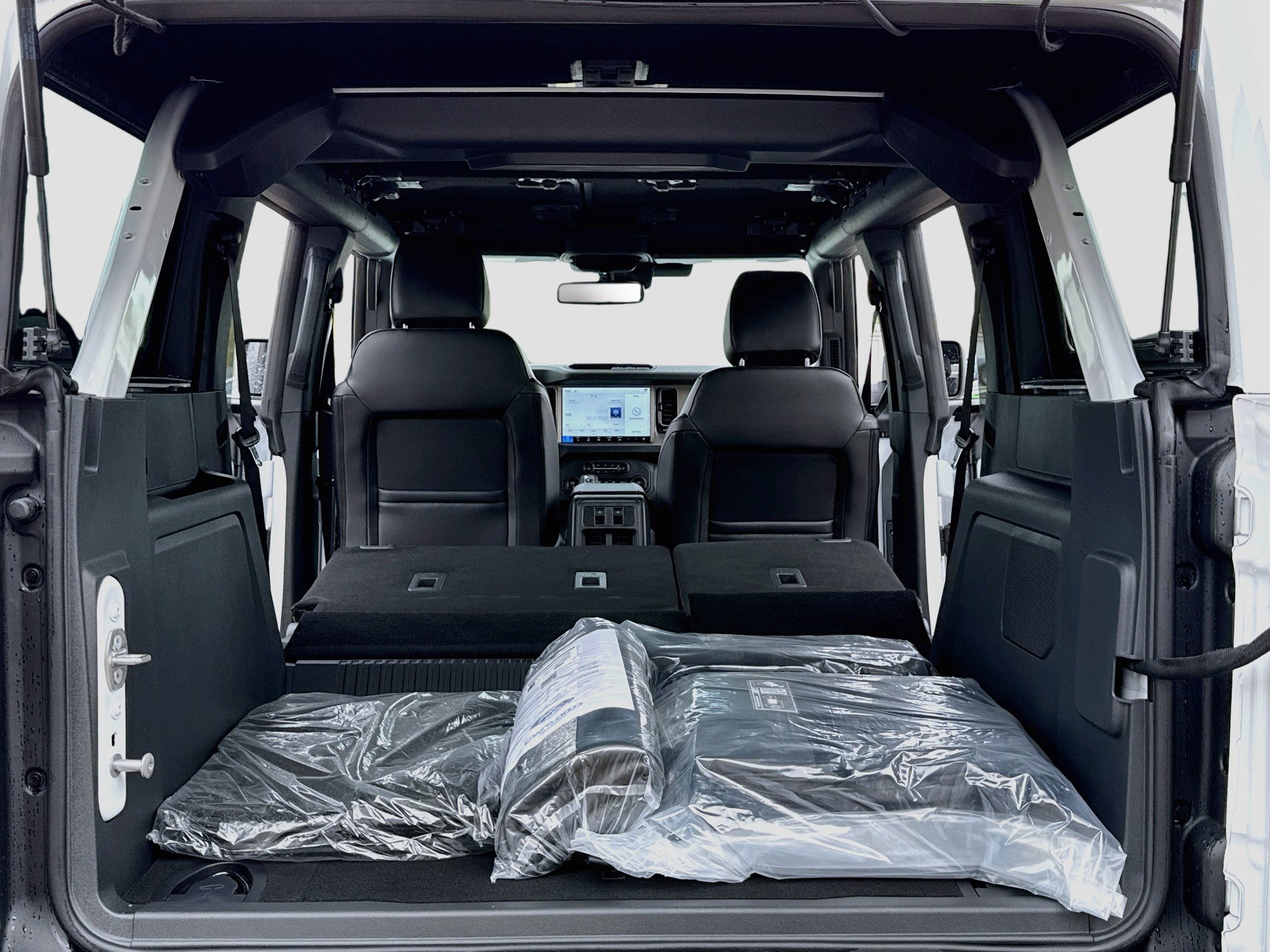 New 2026 Ford Bronco Outer Banks AWD/4WD image 8