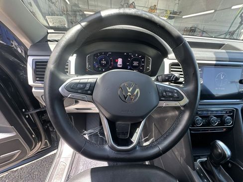 Used 2021 Volkswagen Atlas SEL Premium AWD/4WD image 24
