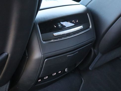 Used 2021 Cadillac Escalade Sport Platinum image 26