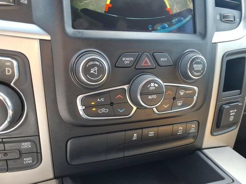 Used 2018 RAM 1500 Lone Star AWD/4WD image 28