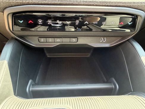 New 2026 Jeep Cherokee Laredo image 19