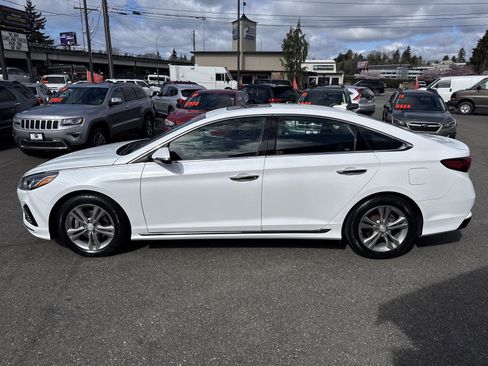 Used 2018 Hyundai Sonata Sport w/ Cargo Package image 10