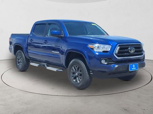 Used 2023 Toyota Tacoma SR5 AWD/4WD image 3