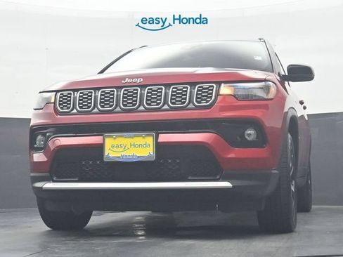Used 2025 Jeep Compass Limited AWD/4WD image 27