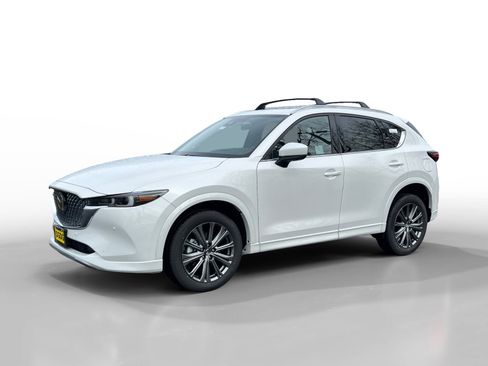 New 2025 MAZDA CX-5 Signature image 1