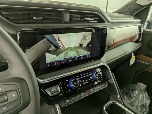 New 2026 GMC Sierra 3500 Denali Ultimate image 24