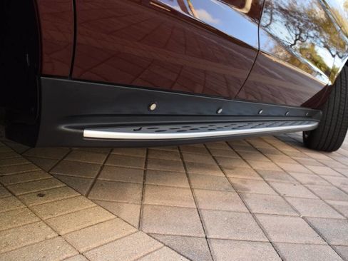 Used 2014 Mercedes-Benz ML 550 4MATIC image 35