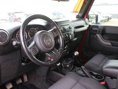 Used 2011 Jeep Wrangler Sport image 19