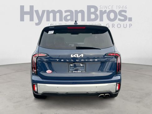 Certified 2024 Kia Telluride SX image 4