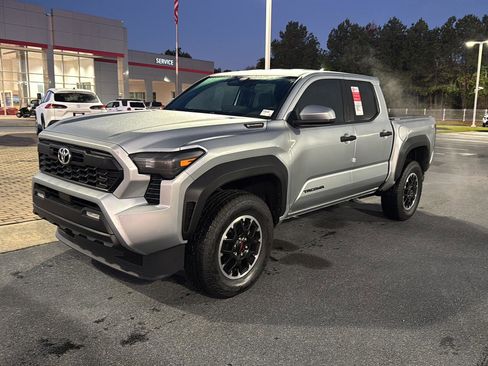 New 2025 Toyota Tacoma TRD Off-Road image 1