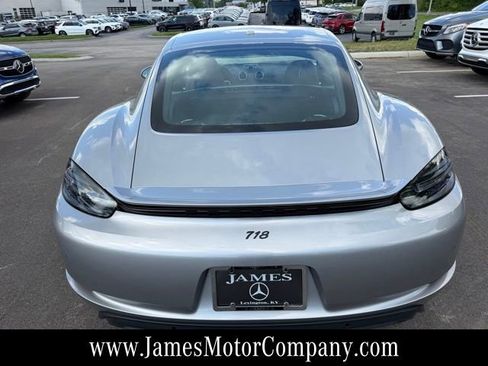 Used 2024 Porsche 718 Cayman w/ Premium Package RWD image 4